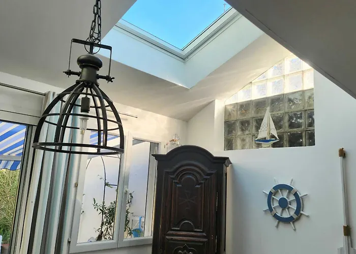 Family House Of 92 M2 With Terrace - بيت للعطل