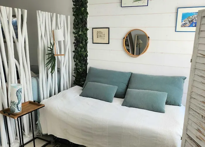 Family House Of 92 M2 With Terrace -